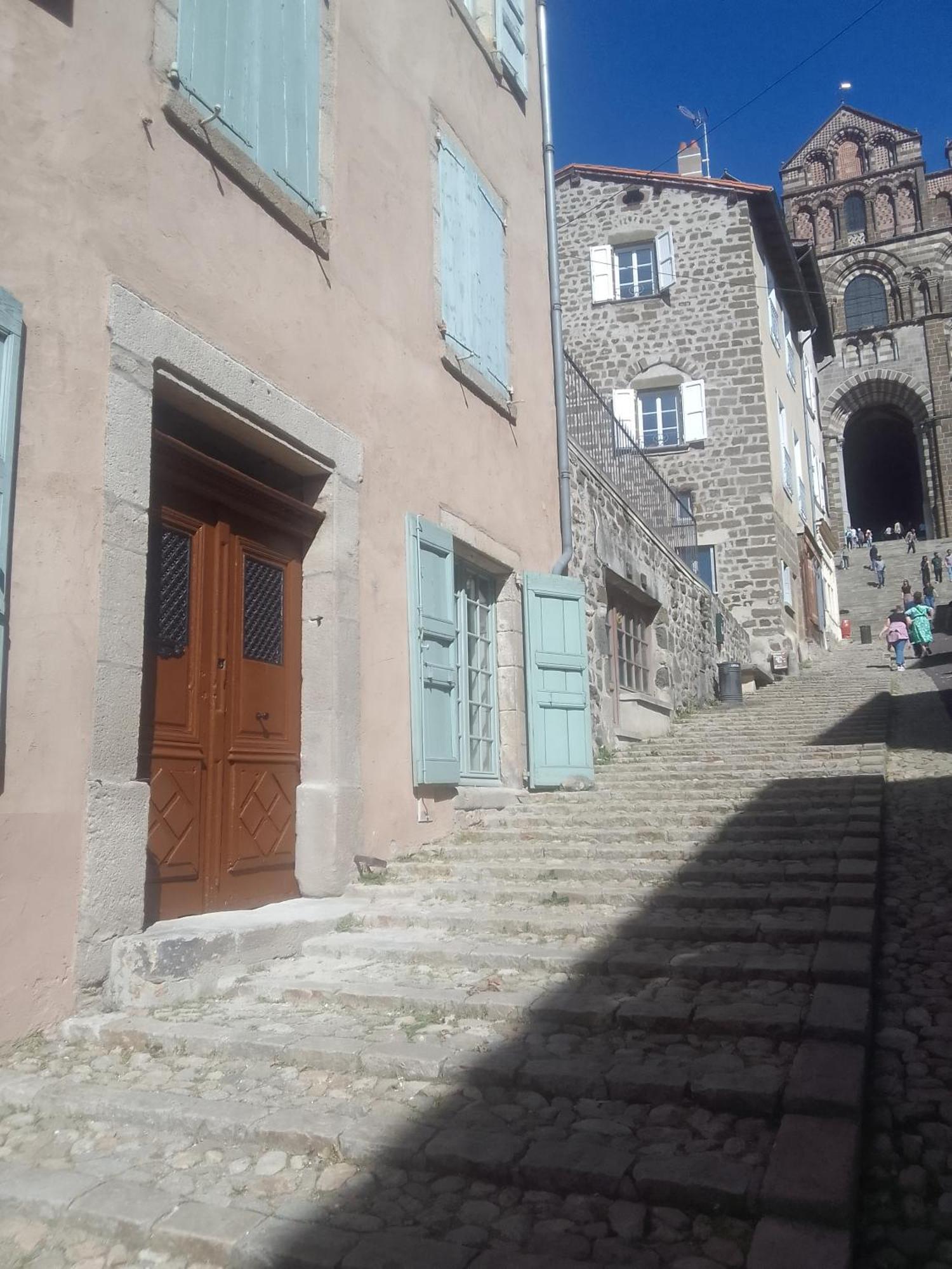 Le Relax Max Daire Le Puy-en-Velay Dış mekan fotoğraf