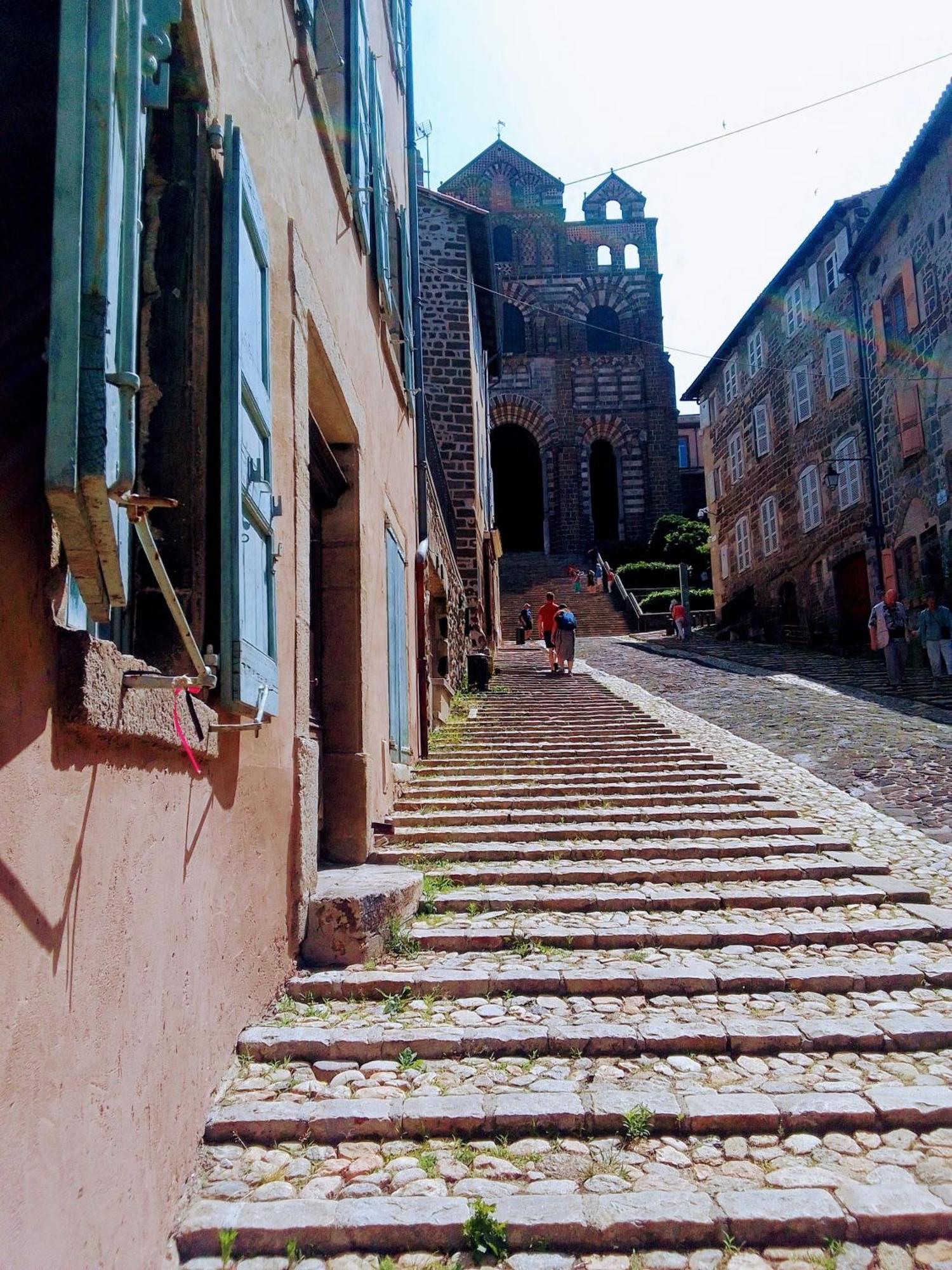Le Relax Max Daire Le Puy-en-Velay Dış mekan fotoğraf
